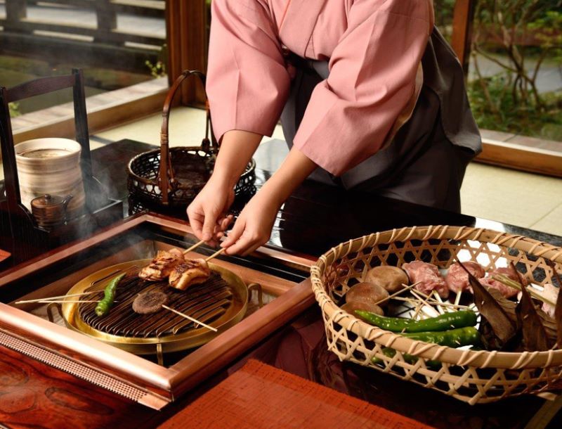 正）サービス・ホールスタッフ｜奥高尾のいろり炭火焼料理【うかい鳥山】（ID：4474）の画像３